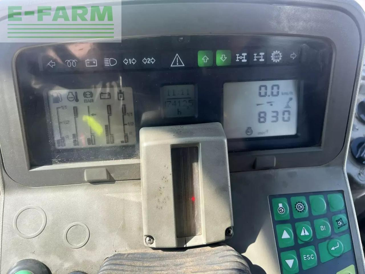 Farm tractor Fendt favorit 916 vario: picture 10