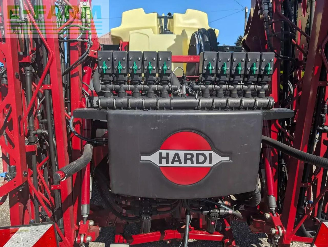 Trailed sprayer Hardi navigator 4000 - vpz 21m: picture 6 Trailed sprayer Hardi navigator 4000 - vpz 21m: picture 6