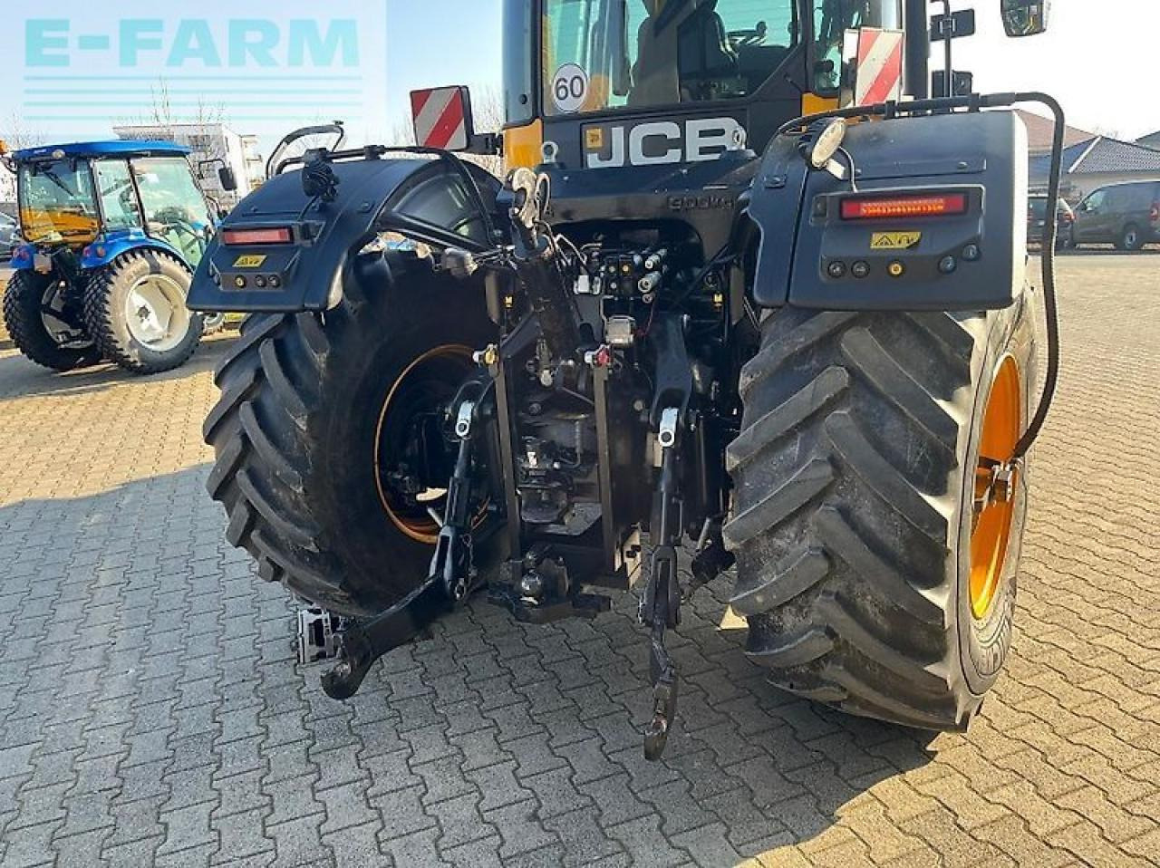 JCB 4220 fastrac - Farm tractor: picture 4 JCB 4220 fastrac - Farm tractor: picture 4