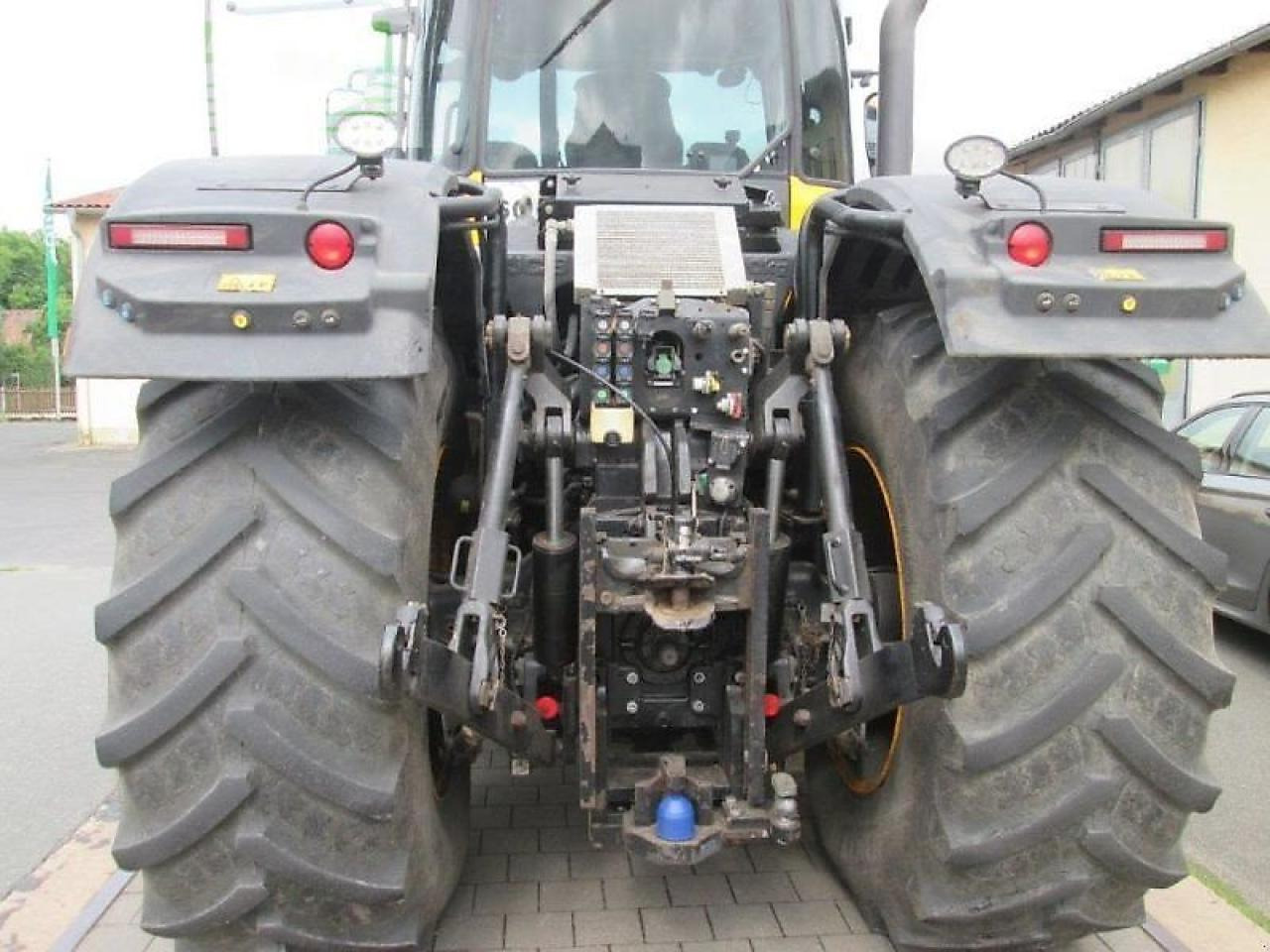 JCB 8330 - Farm tractor: picture 3 JCB 8330 - Farm tractor: picture 3