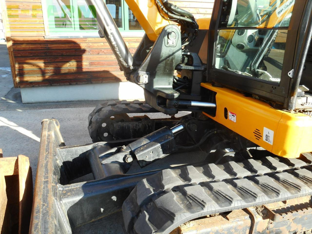 Mini excavator JCB 86 c-1 ( 8.775kg ): picture 10