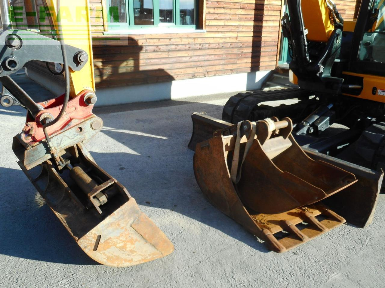 Mini excavator JCB 86 c-1 ( 8.775kg ): picture 11