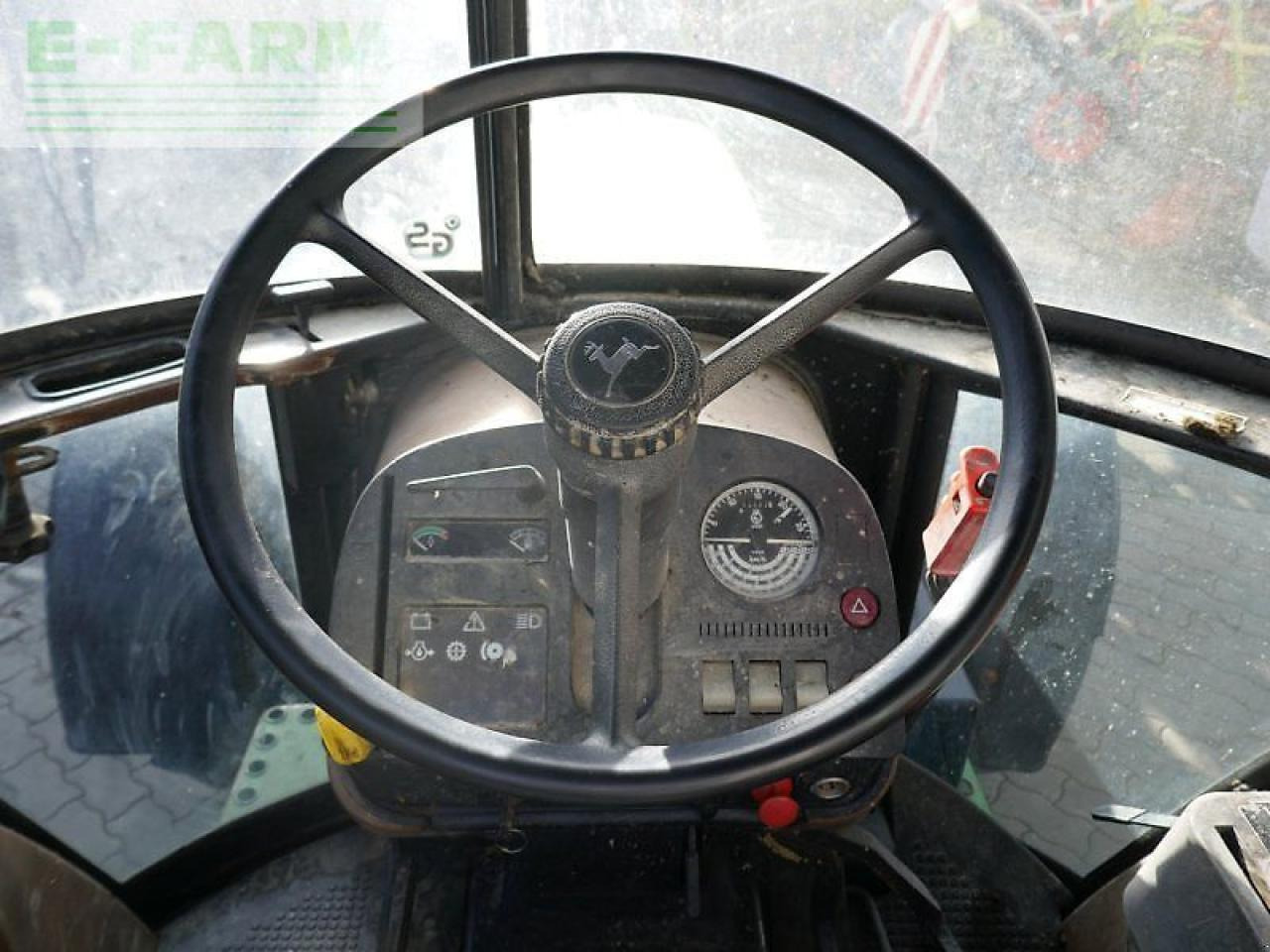 Farm tractor John Deere 2850 as: picture 12