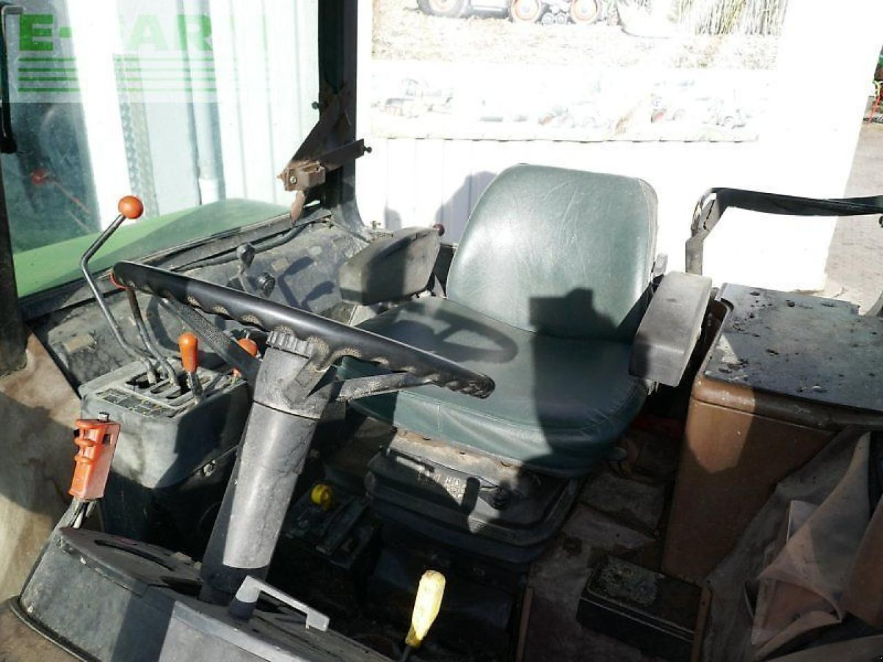 Farm tractor John Deere 2850 as: picture 10