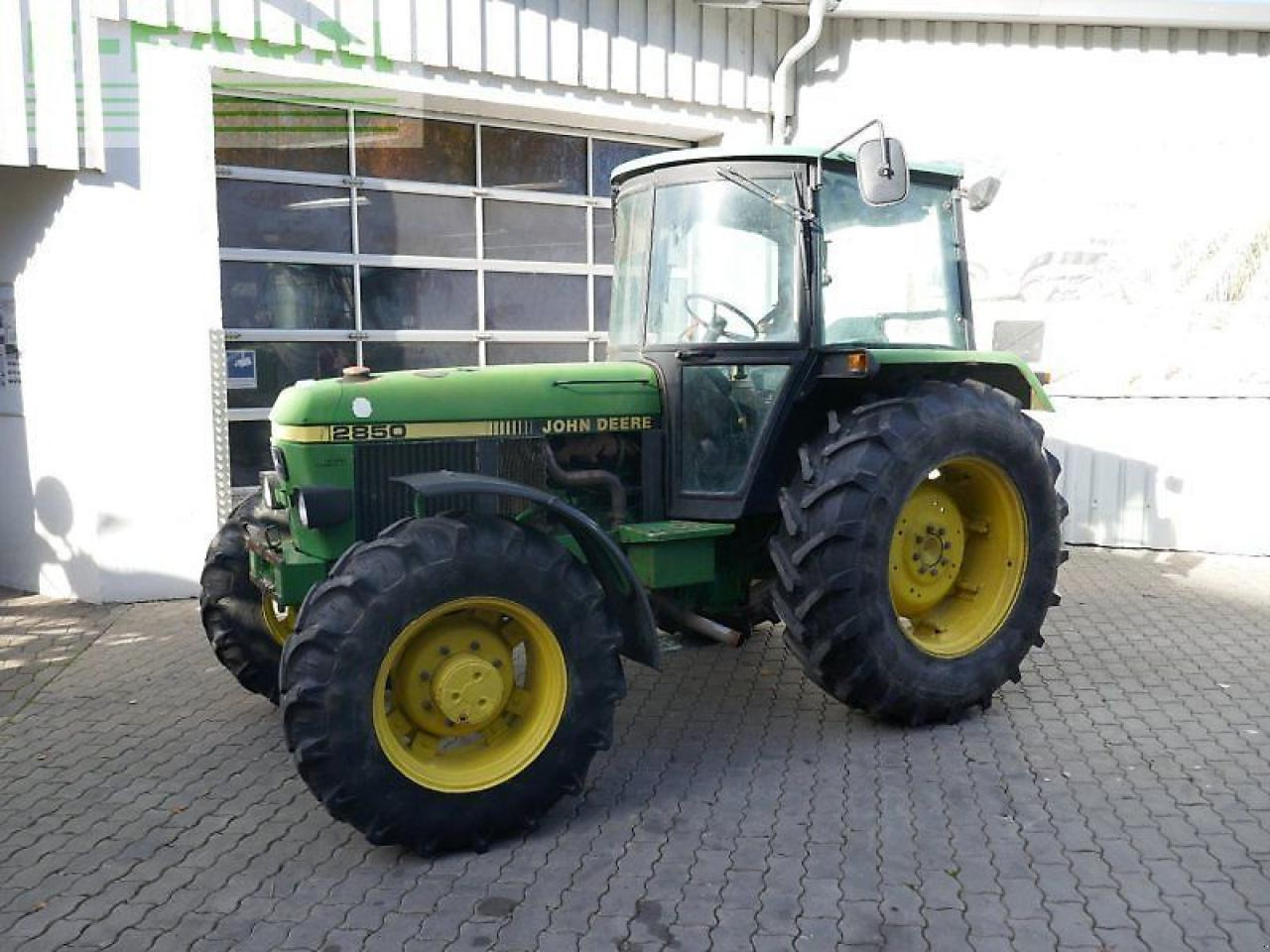 John Deere 2850 as - Farm tractor: picture 1 John Deere 2850 as - Farm tractor: picture 1
