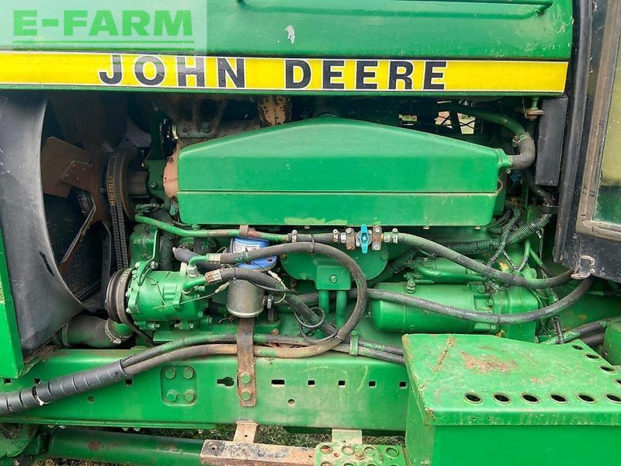 Farm tractor John Deere 4650: picture 16