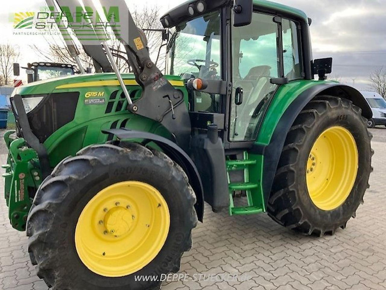 Farm tractor John Deere 6115m + fz 30.1: picture 6