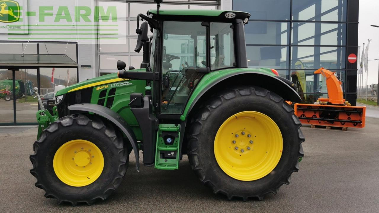 John Deere 6120M - Farm tractor: picture 1 John Deere 6120M - Farm tractor: picture 1