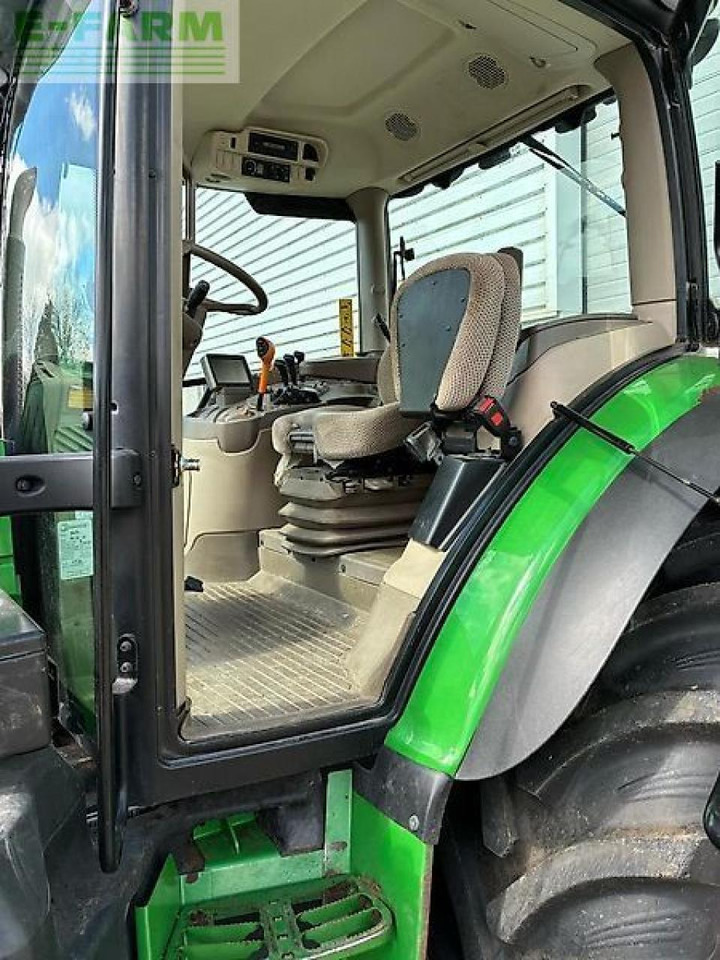 Farm tractor John Deere 6150r: picture 14
