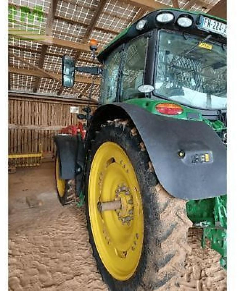 Farm tractor John Deere 6155r: picture 7