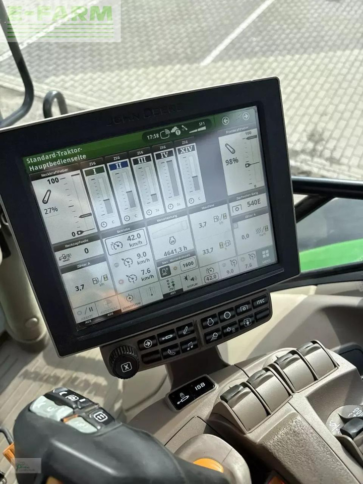 Farm tractor John Deere 6215r: picture 11