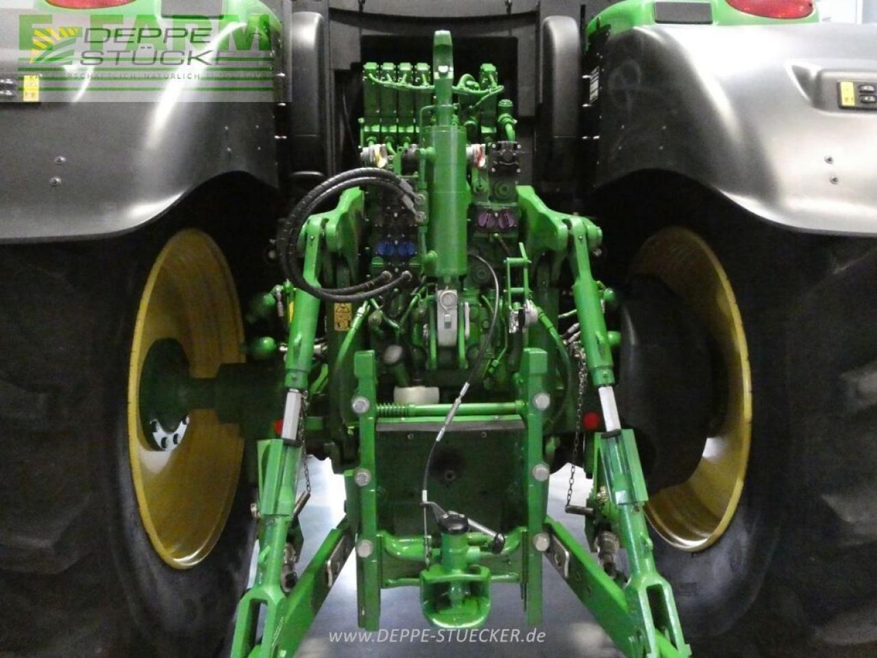 Farm tractor John Deere 6r 250: picture 7 Farm tractor John Deere 6r 250: picture 7