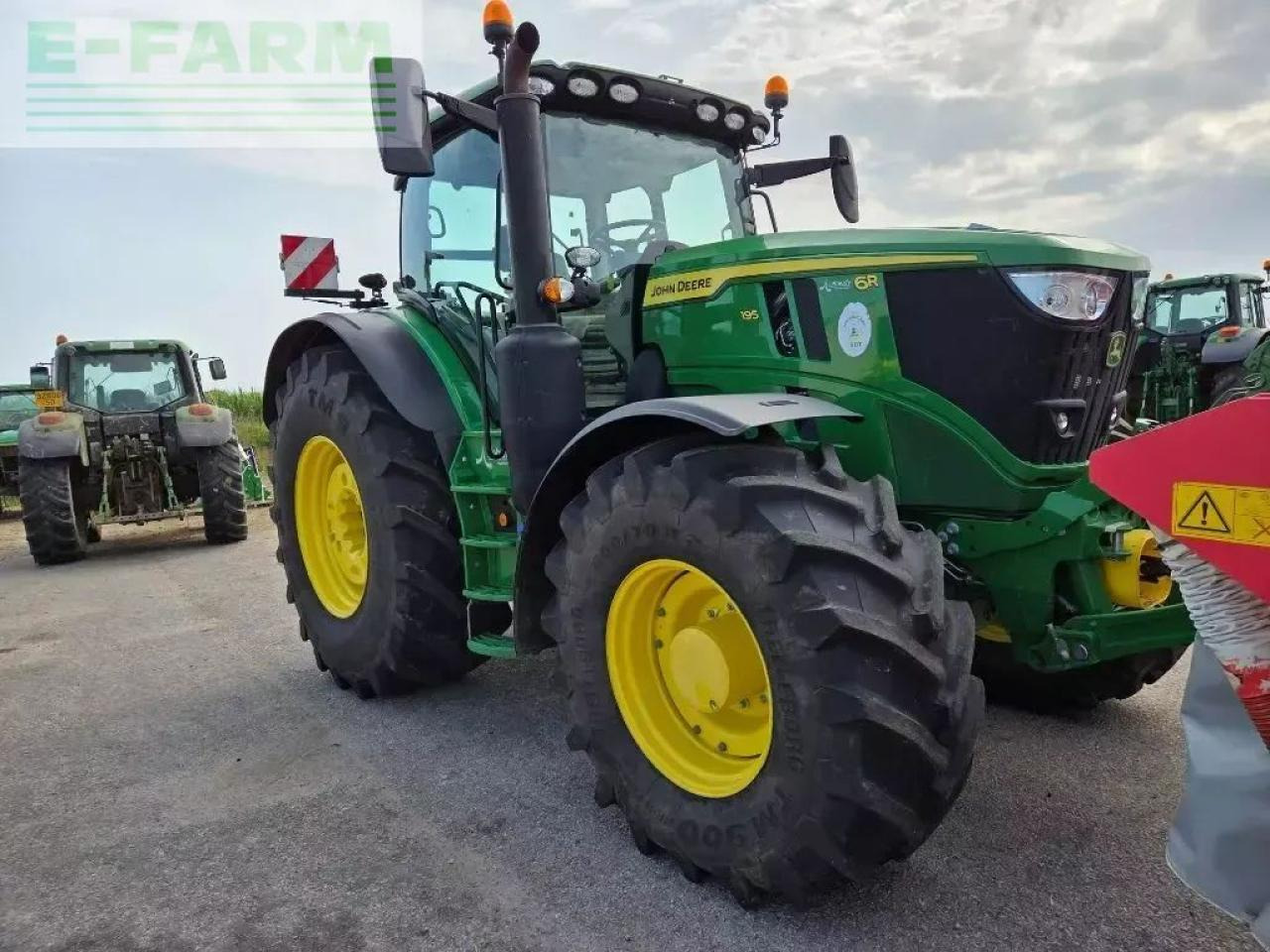 Farm tractor John Deere 6r195: picture 8 Farm tractor John Deere 6r195: picture 8