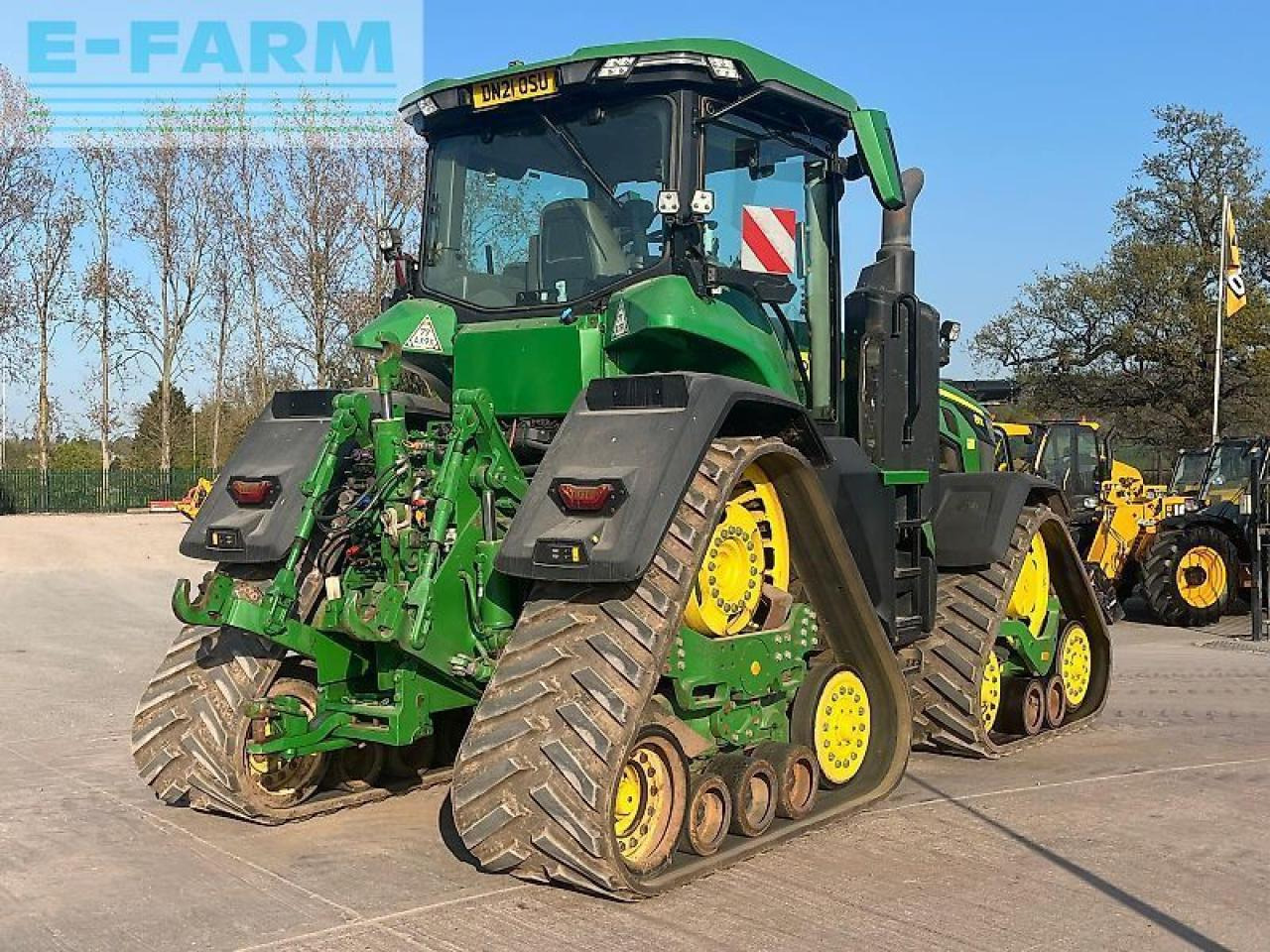 Farm tractor John Deere 8rx 410: picture 10