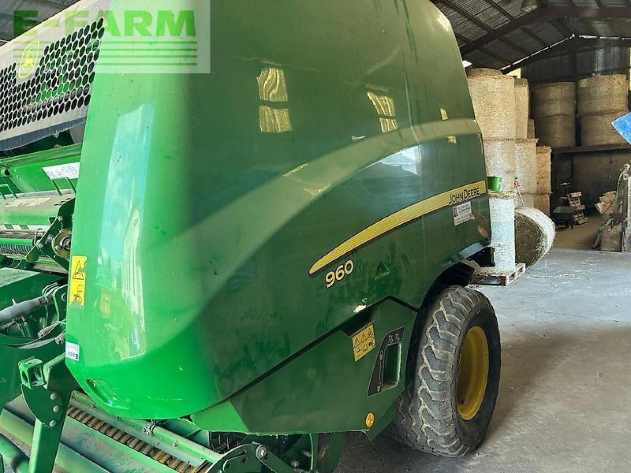 John Deere 960 - Square baler: picture 1 John Deere 960 - Square baler: picture 1