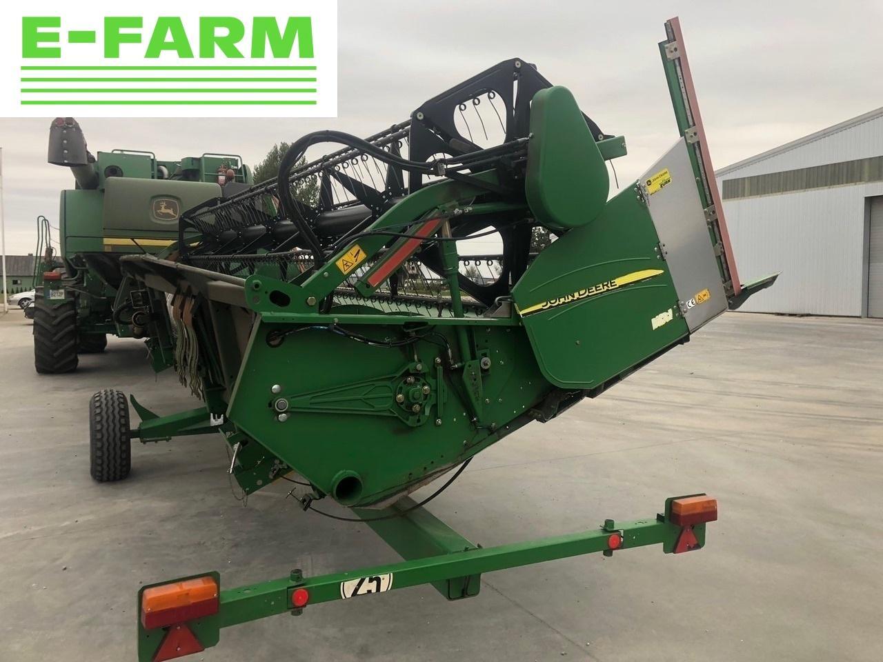 Combine harvester John Deere T660: picture 12