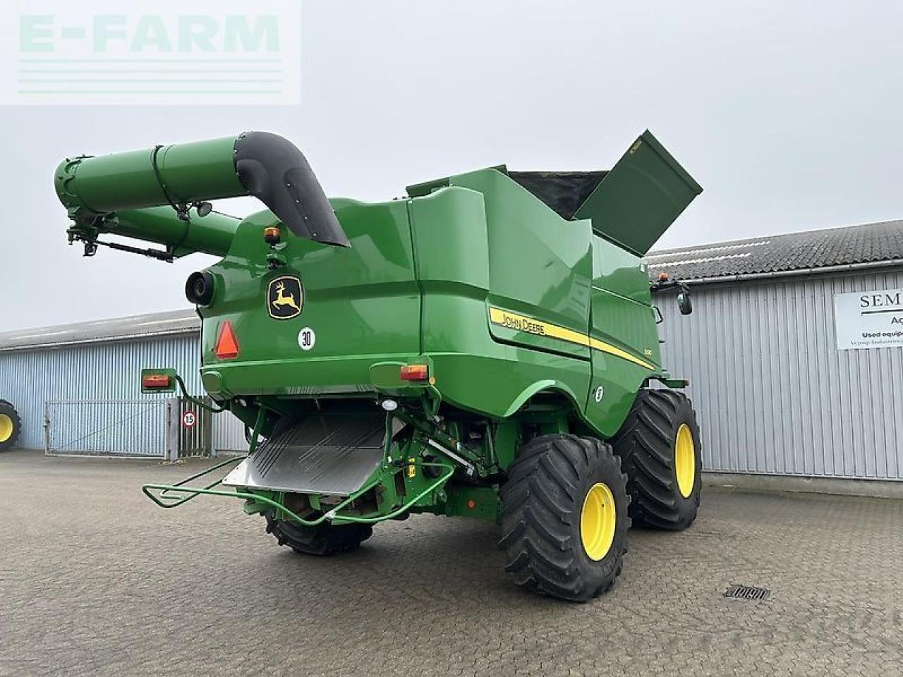 Combine harvester John Deere s690: picture 17