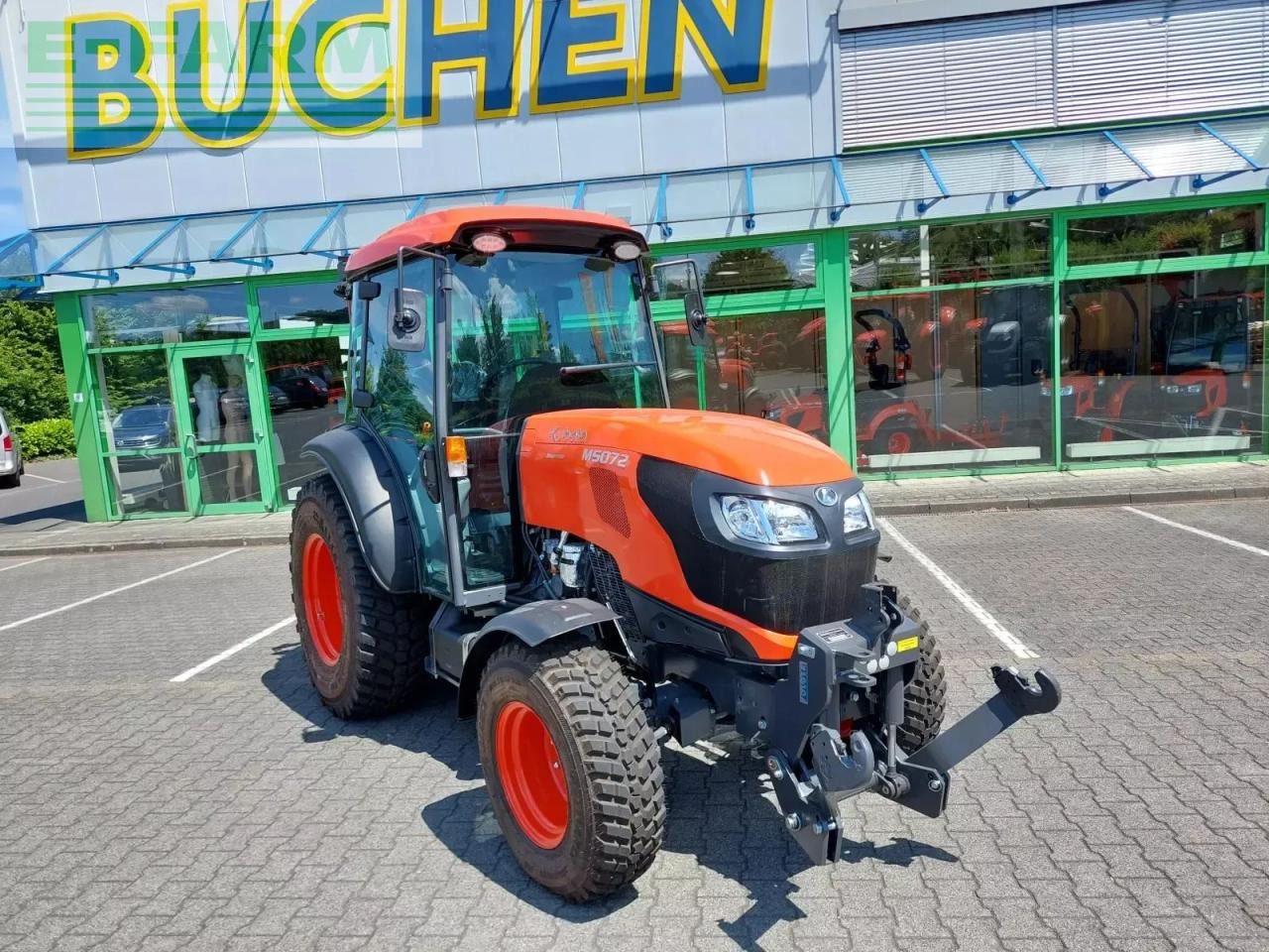 Kubota m5-072 narrow cab - Farm tractor: picture 2 Kubota m5-072 narrow cab - Farm tractor: picture 2