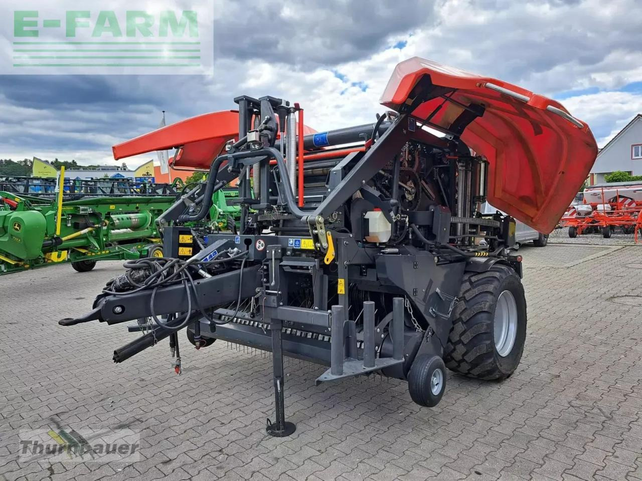 Square baler Kuhn ibio: picture 13