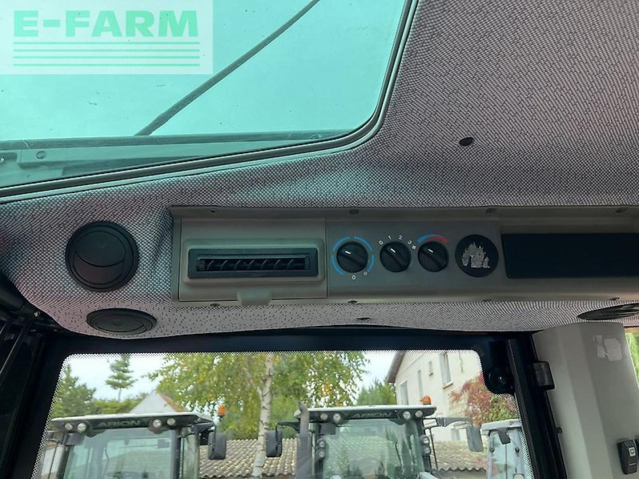 Farm tractor Massey Ferguson 5455 dyna-4 + massey ferguson 955: picture 12 Farm tractor Massey Ferguson 5455 dyna-4 + massey ferguson 955: picture 12