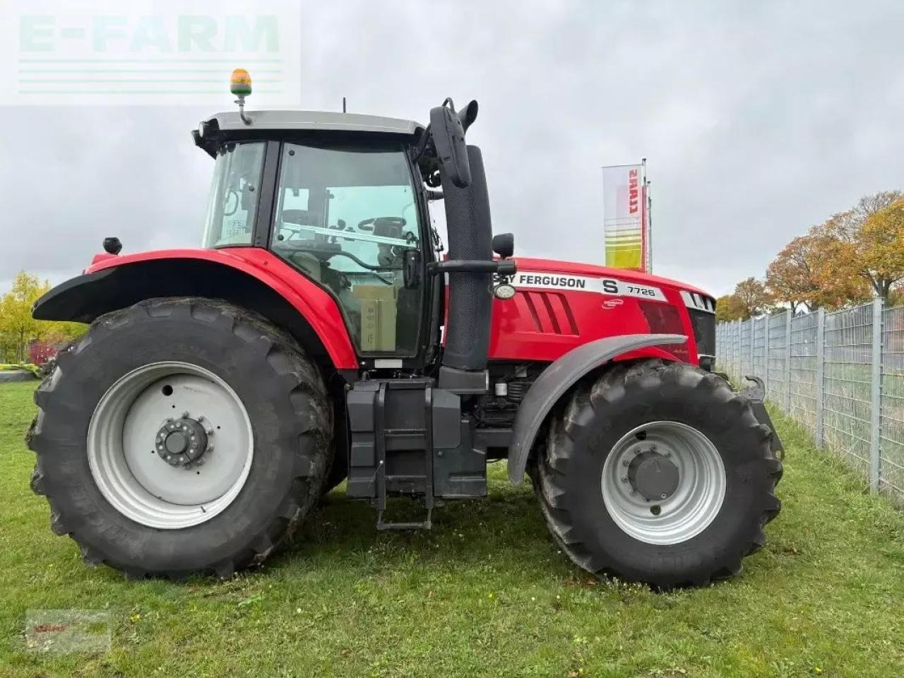 Massey Ferguson 7726s - Farm tractor: picture 1 Massey Ferguson 7726s - Farm tractor: picture 1