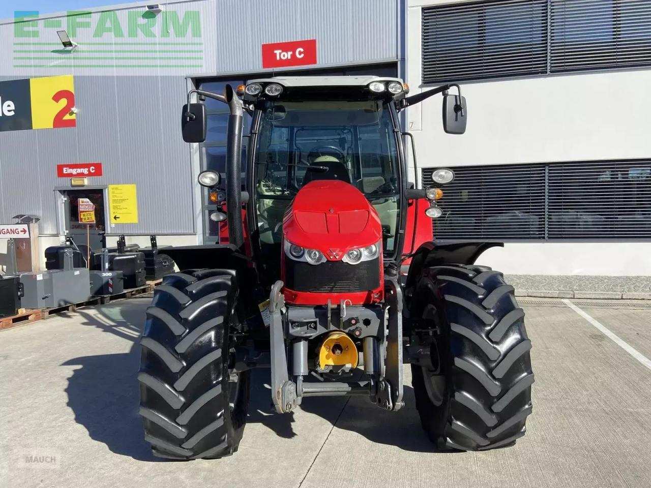 Massey Ferguson mf 5611 dyna-4 essential Essential - Farm tractor: picture 2 Massey Ferguson mf 5611 dyna-4 essential Essential - Farm tractor: picture 2