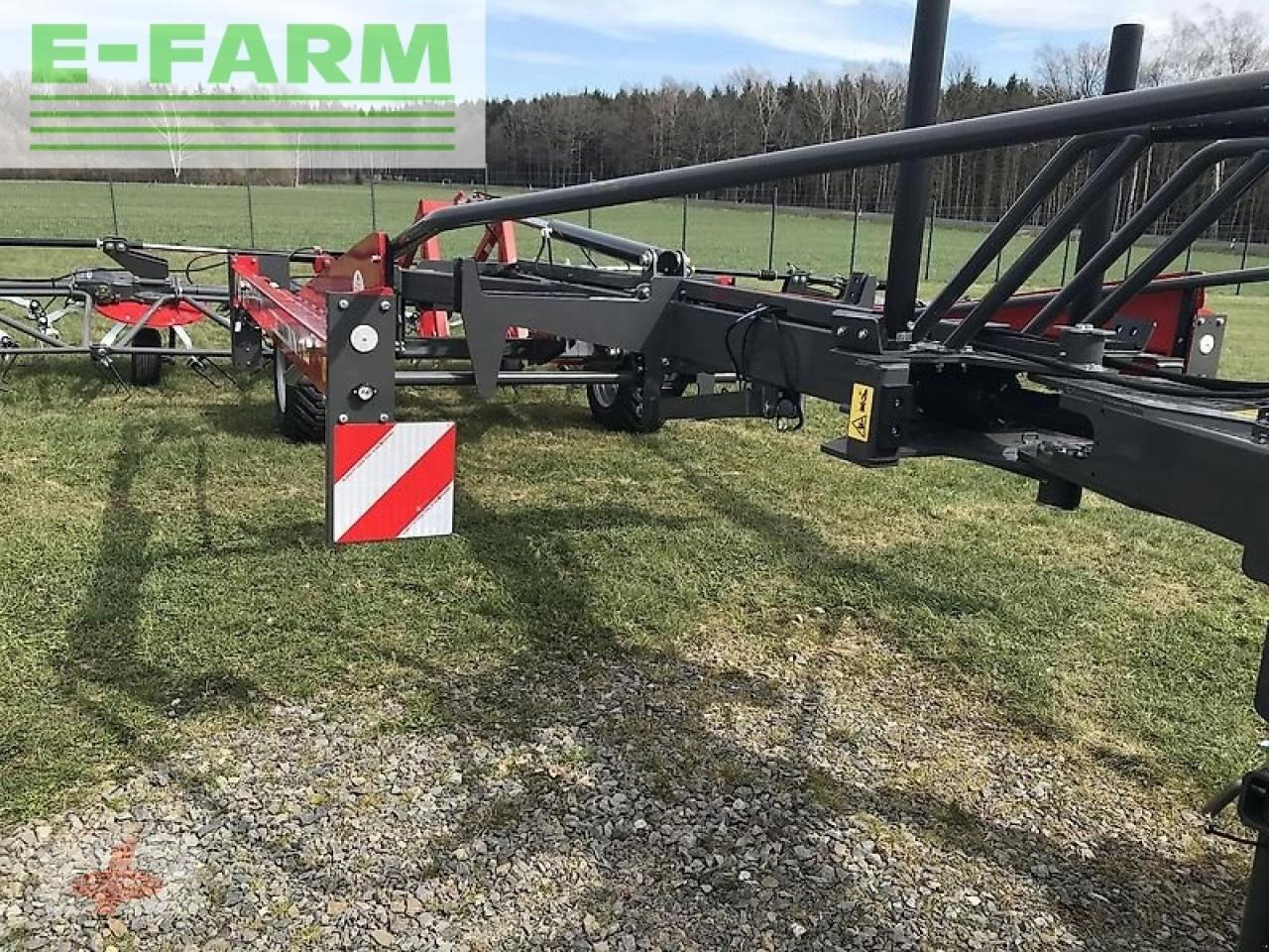 Tedder/ Rake Massey Ferguson mf td 1310 x trc / lotus 1250 profi: picture 13