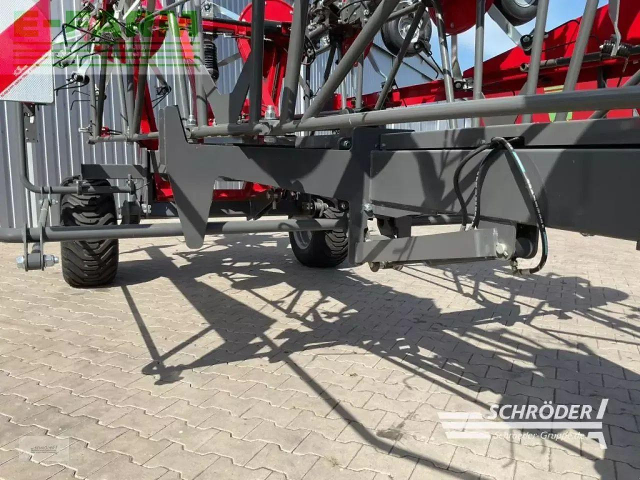 Massey Ferguson td 1310x trc (lotus 1250 t) - Tedder/ Rake: picture 2 Massey Ferguson td 1310x trc (lotus 1250 t) - Tedder/ Rake: picture 2