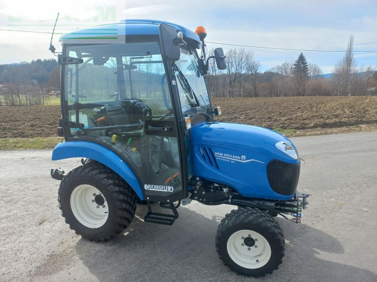 New Holland boomer 25 - Farm tractor: picture 4 New Holland boomer 25 - Farm tractor: picture 4