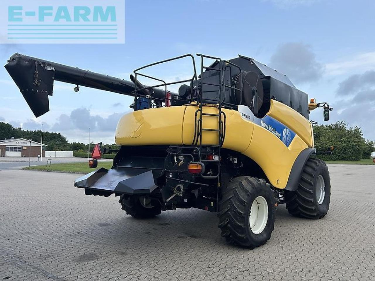 Combine harvester New Holland cr 980: picture 8