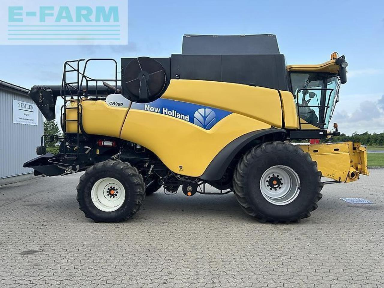 Combine harvester New Holland cr 980: picture 14