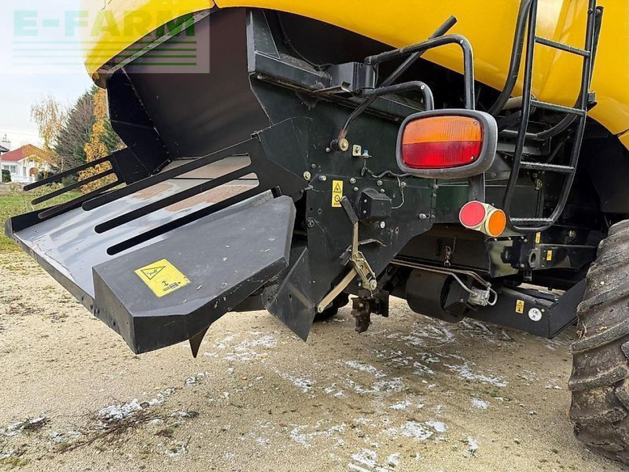 Combine harvester New Holland cx8070 (cx8060,cx8080): picture 15