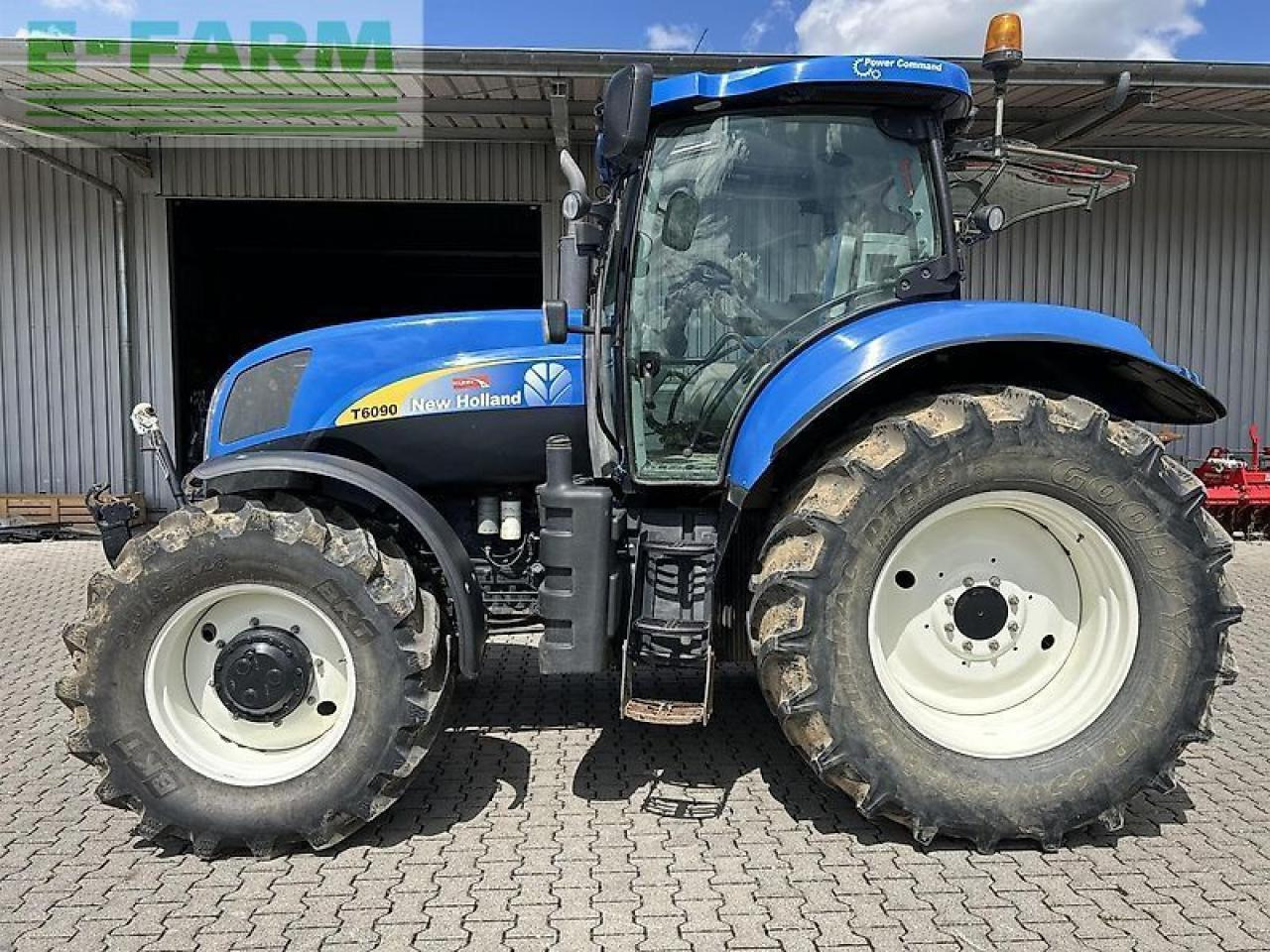 Farm tractor New Holland t6090 power command: picture 8
