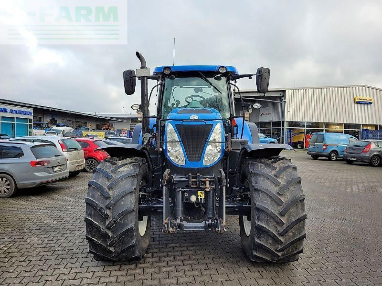 New Holland t7.220 ac - Farm tractor: picture 2 New Holland t7.220 ac - Farm tractor: picture 2