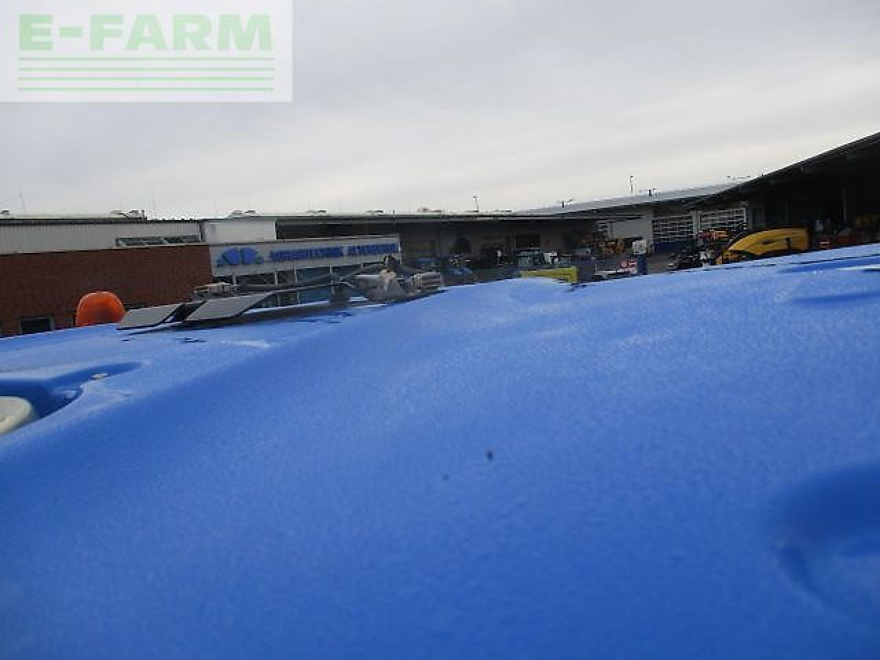 Farm tractor New Holland t7.230 ac: picture 8