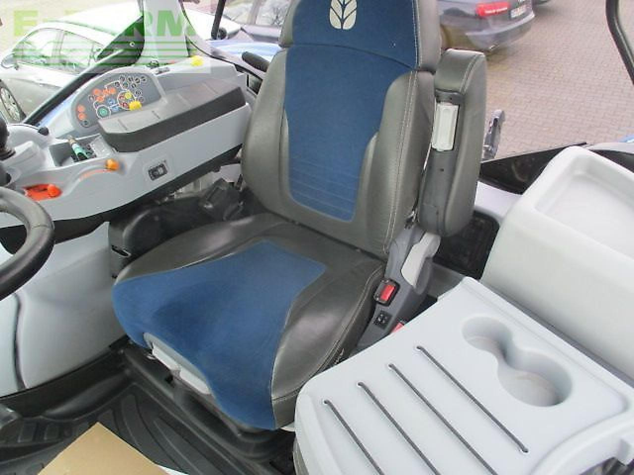 Farm tractor New Holland t7.230 ac: picture 7