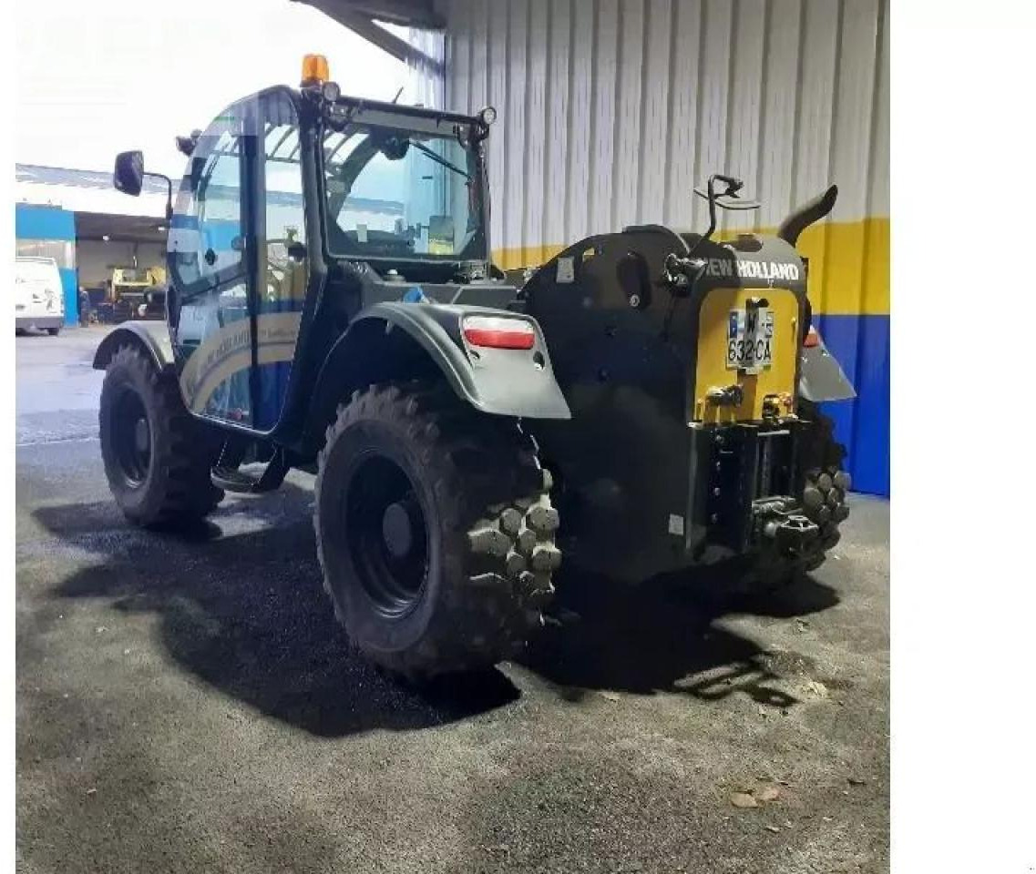 Telescopic handler New Holland th7.42: picture 6