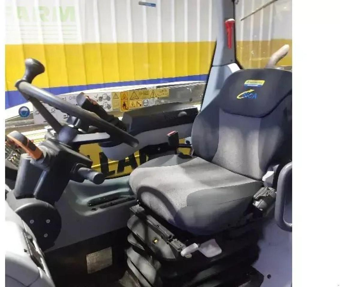 Telescopic handler New Holland th7.42: picture 7