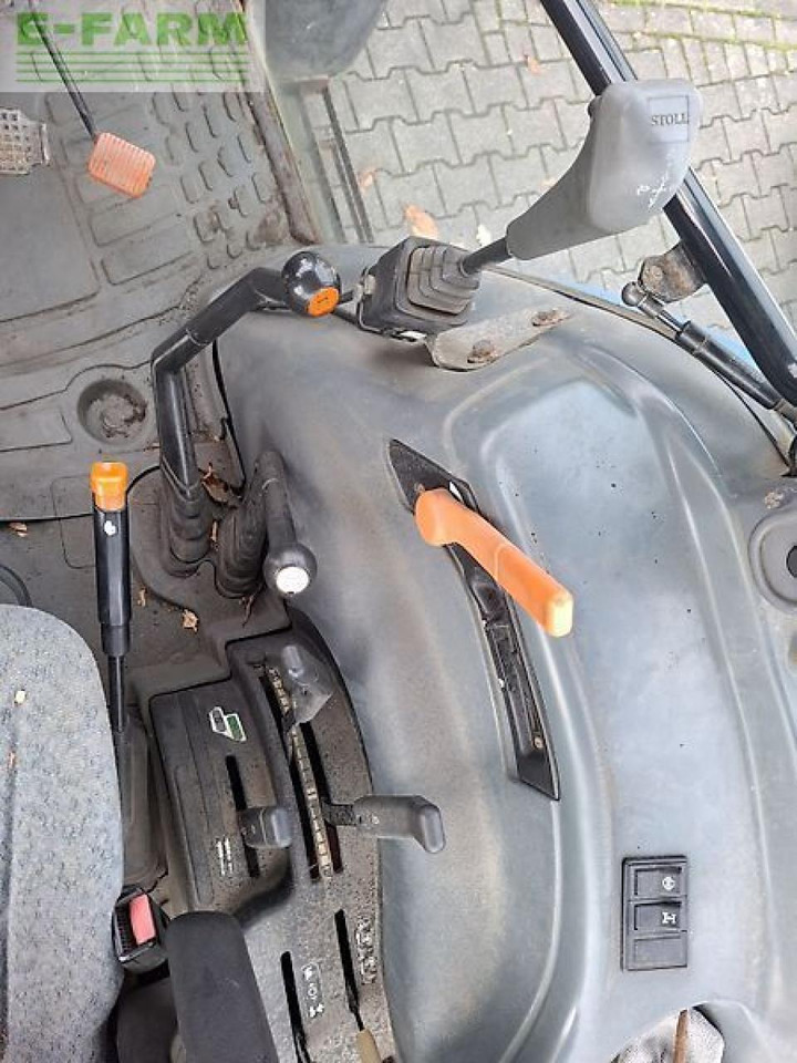 Farm tractor New Holland tla 80: picture 12 Farm tractor New Holland tla 80: picture 12