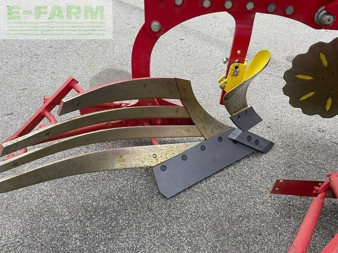 Plow Pöttinger servo 3000 plus nova 4-scharig: picture 14 Plow Pöttinger servo 3000 plus nova 4-scharig: picture 14