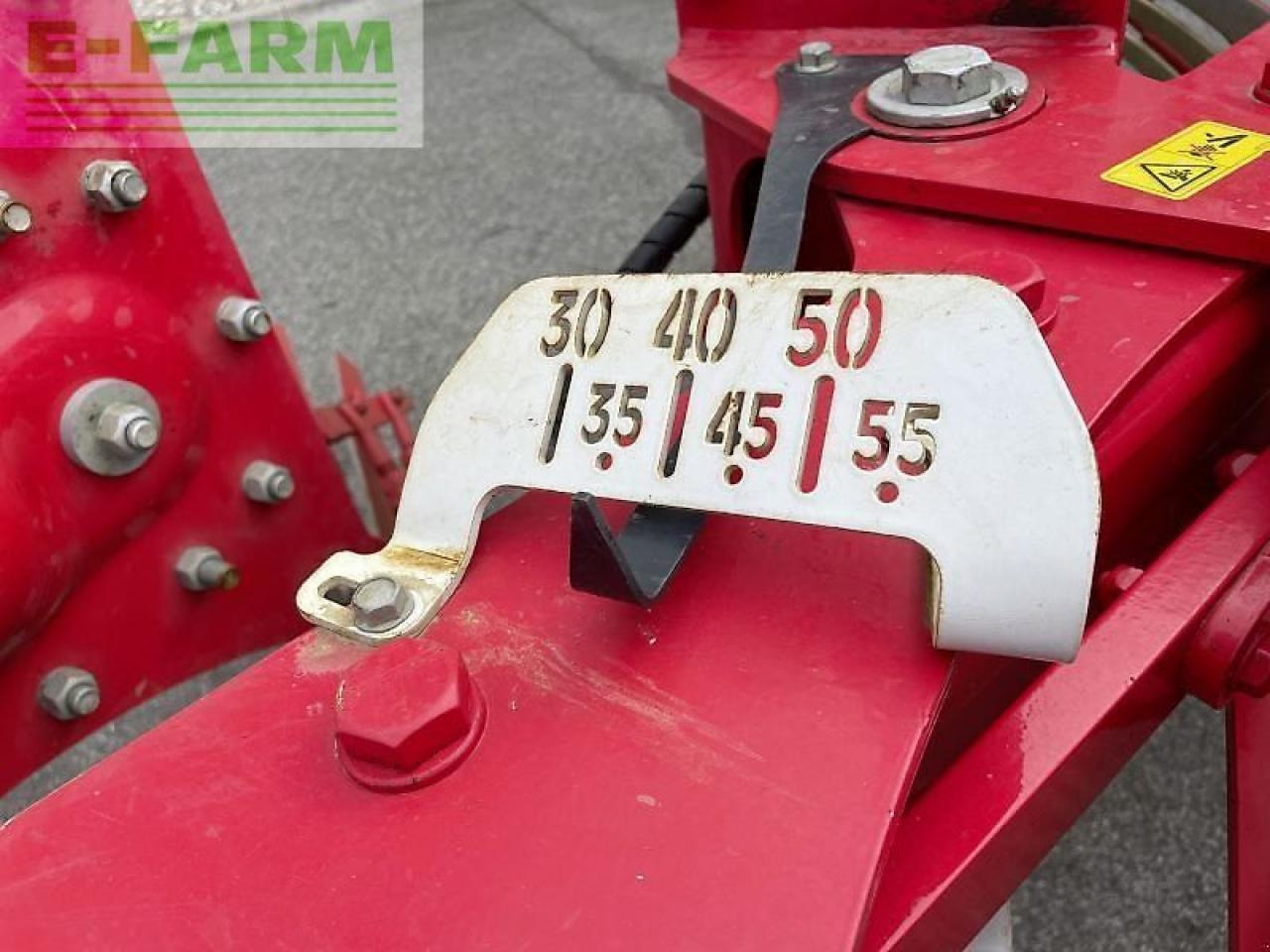 Plow Pöttinger servo 3000 plus nova 4-scharig: picture 10 Plow Pöttinger servo 3000 plus nova 4-scharig: picture 10