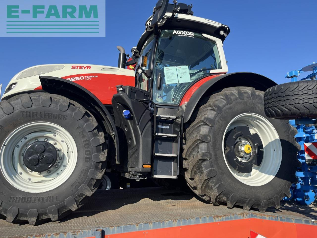 Farm tractor Steyr 6250 terrus cvt (stage v) CVT: picture 6