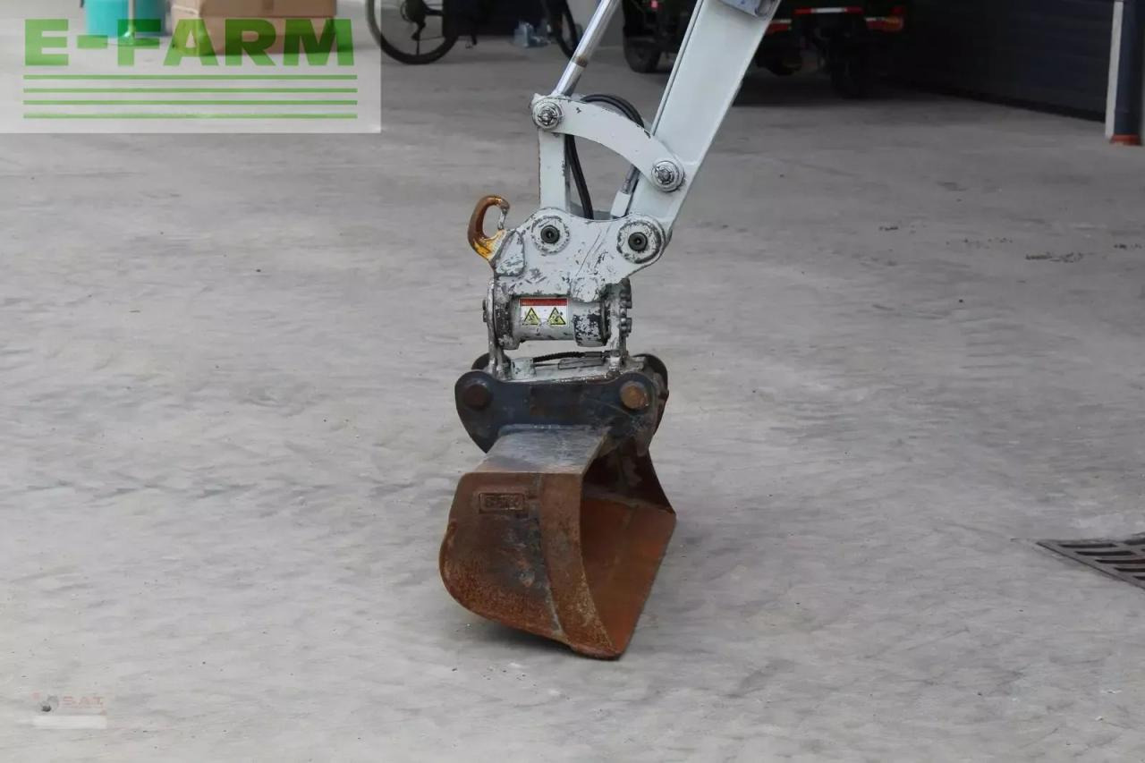 Mini excavator Takeuchi tb 225 - minibagger - powertilt - 2022: picture 25