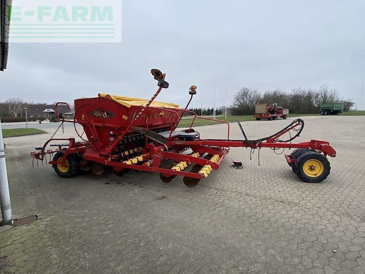 Seed drill Väderstad rapid 400c: picture 9