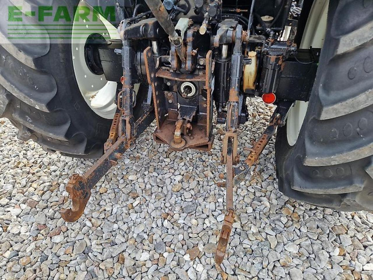 Farm tractor Valtra 8050 hitech HiTech: picture 15