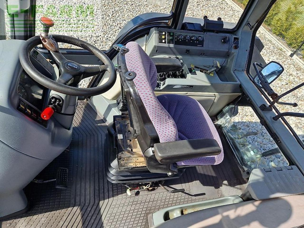 Farm tractor Valtra 8050 hitech HiTech: picture 8