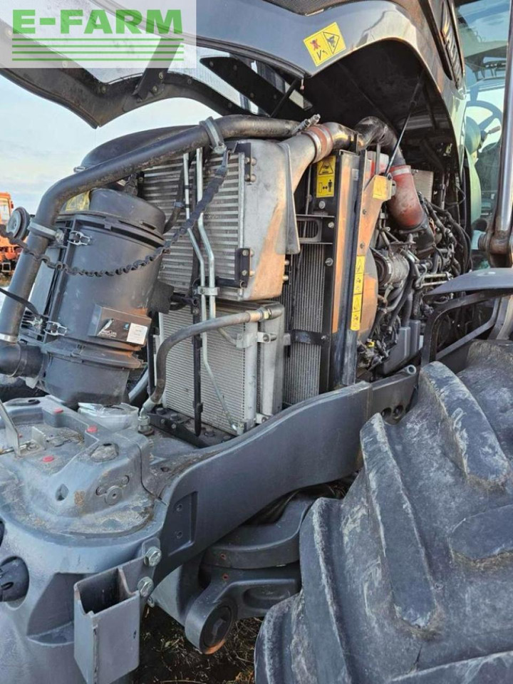 Farm tractor Valtra S294: picture 10