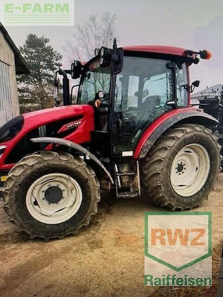 Valtra a85 - Farm tractor: picture 3 Valtra a85 - Farm tractor: picture 3