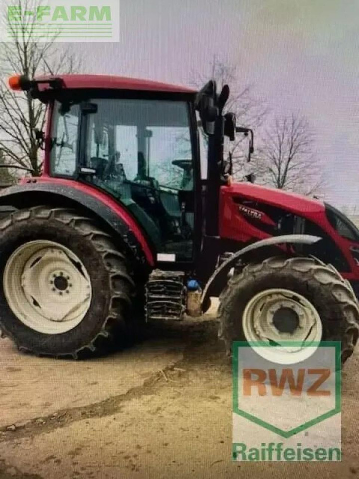 Valtra a85 - Farm tractor: picture 2 Valtra a85 - Farm tractor: picture 2