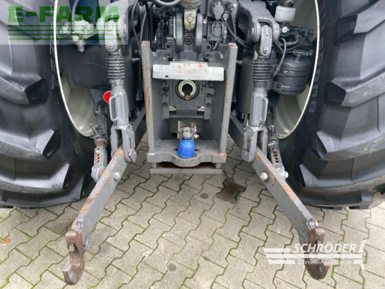 Farm tractor Valtra t 214 d smarttouch + rtk: picture 18